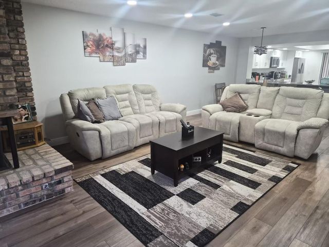 1055 KENSINGTON PARK DRIVE 409, Altamonte Springs, FL 32714