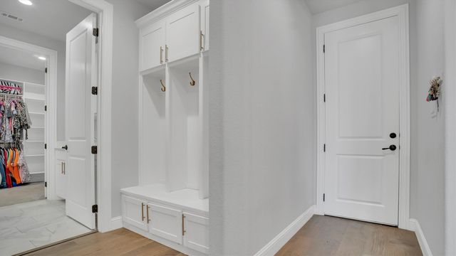 101 Sky Way, New Fairview, TX 76078