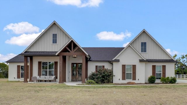 101 Sky Way, New Fairview, TX 76078