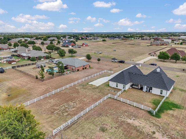 101 Sky Way, New Fairview, TX 76078