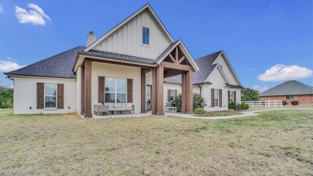 101 Sky Way, New Fairview, TX 76078