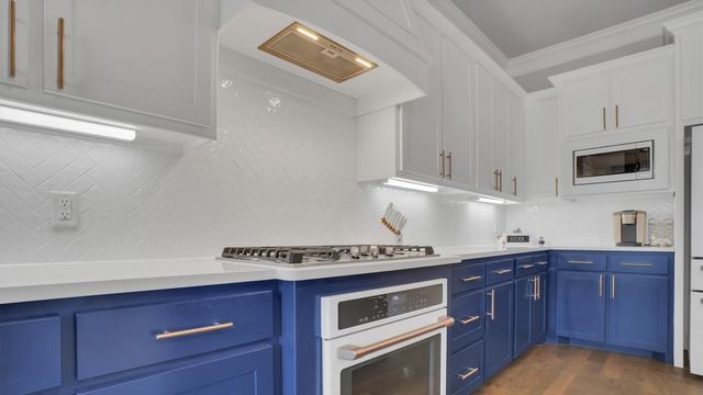 101 Sky Way, New Fairview, TX 76078