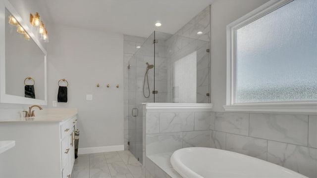 101 Sky Way, New Fairview, TX 76078