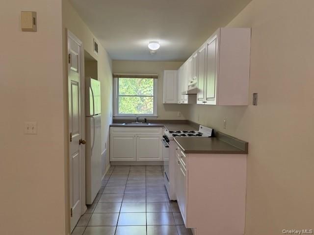 124 Sylvan Avenue 11, Miller Place, NY 11764