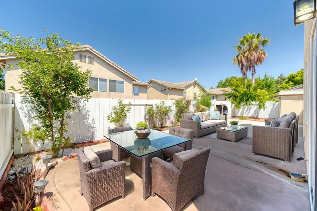 7953 Pearl Drop Ct, Antelope, CA 95843