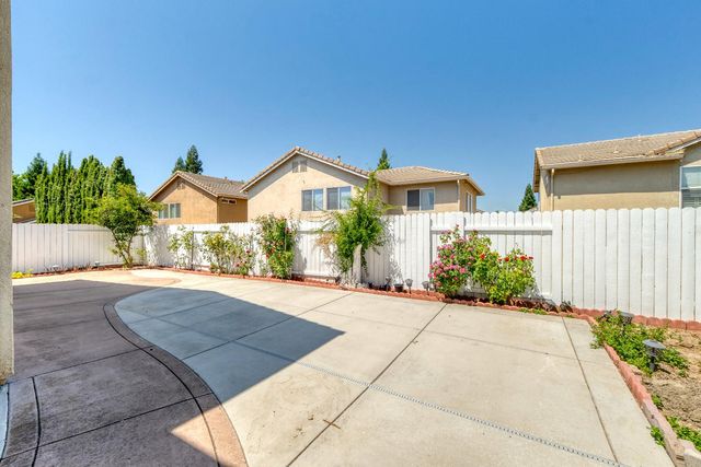 7953 Pearl Drop Ct, Antelope, CA 95843