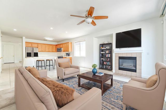 7953 Pearl Drop Ct, Antelope, CA 95843