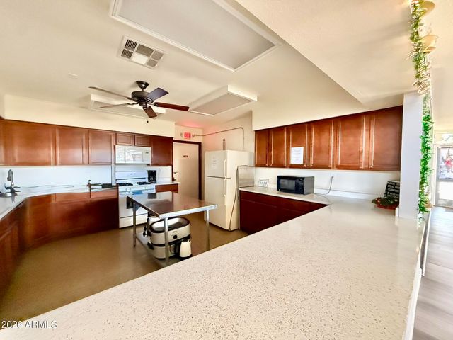 9501 E BROADWAY Road 77, Mesa, AZ 85208