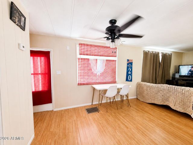 9501 E BROADWAY Road 77, Mesa, AZ 85208
