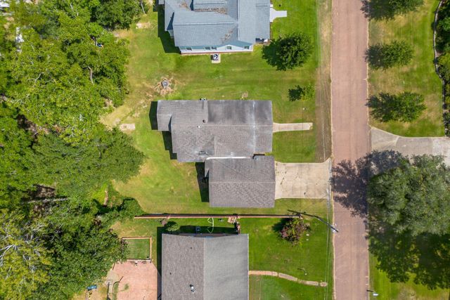 203 S 3rd, Collins, MS 39428