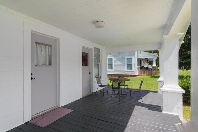 203 S 3rd, Collins, MS 39428