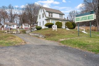 1014 New Loudon Road, Colonie, NY 12047