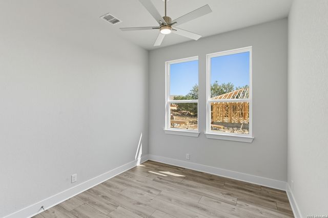 230 Hidalgo, Boerne, TX 78006