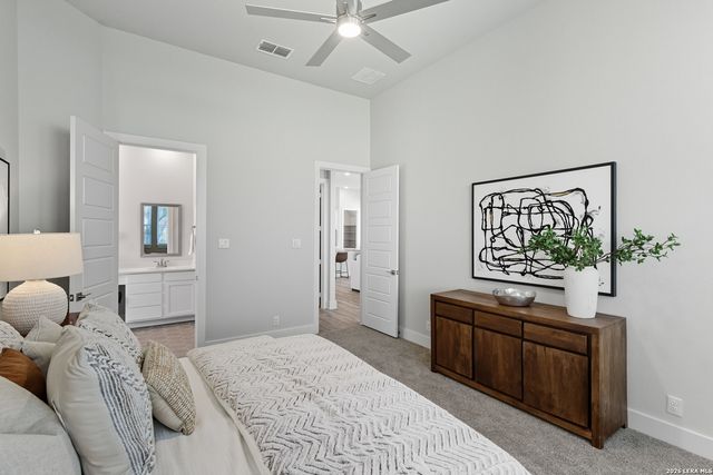 230 Hidalgo, Boerne, TX 78006