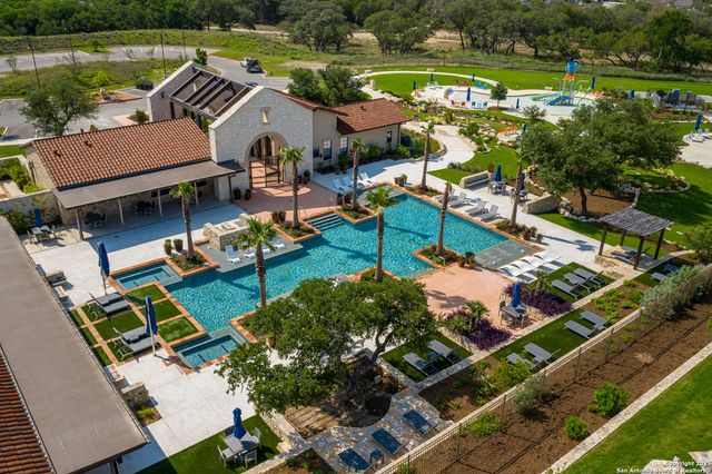 230 Hidalgo, Boerne, TX 78006
