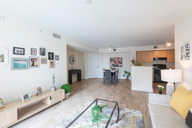 13901 SW 122nd Avenue 7-203, Miami, FL 33186