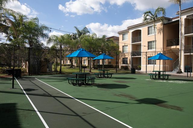 13901 SW 122nd Avenue 7-203, Miami, FL 33186