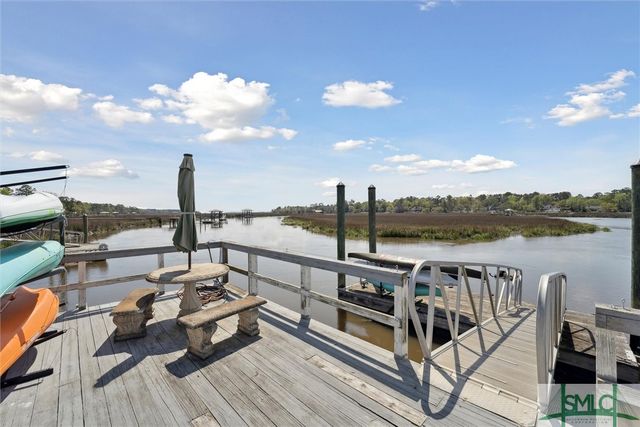 190 Sayle Lane, Richmond Hill, GA 31324