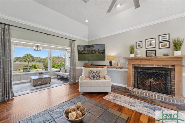 190 Sayle Lane, Richmond Hill, GA 31324