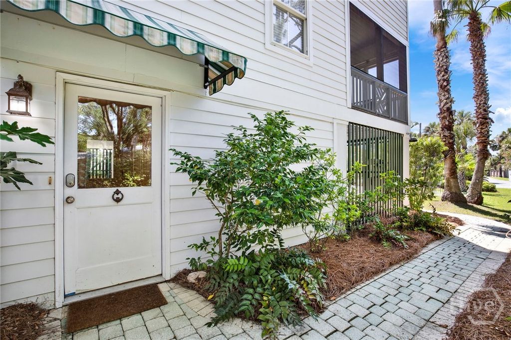 Image 10 of property listing at 1804 Chatham Avenue, Tybee Island, GA 31328