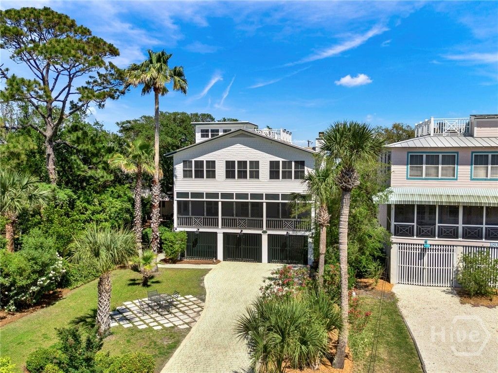 Image 3 of property listing at 1804 Chatham Avenue, Tybee Island, GA 31328