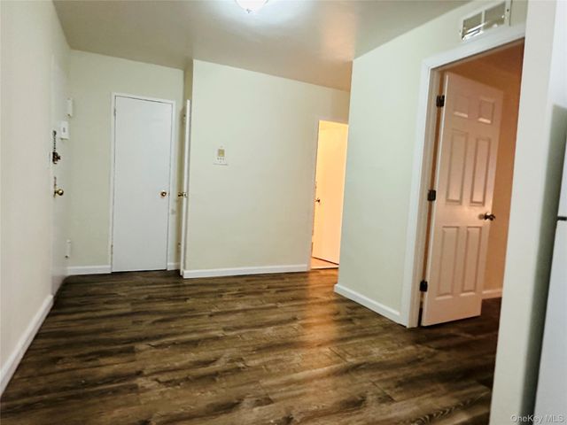 42-55 Colden Street 16 H, Flushing, NY 11355