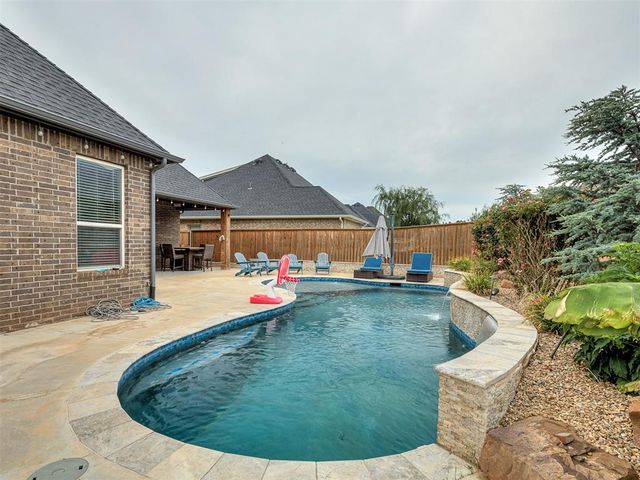 616 Vintage Drive, Norman, OK 73069