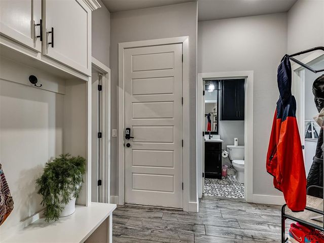 616 Vintage Drive, Norman, OK 73069