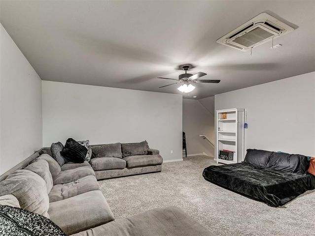 616 Vintage Drive, Norman, OK 73069