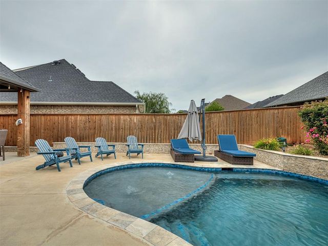 616 Vintage Drive, Norman, OK 73069