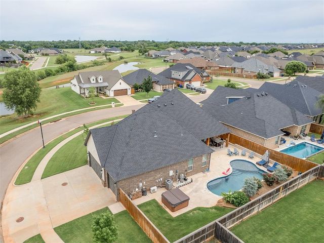 616 Vintage Drive, Norman, OK 73069