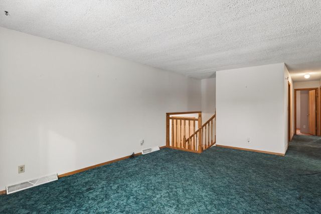 23056 Nightingale Street NW, Saint Francis, MN 55070