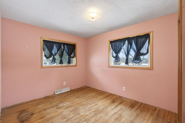 23056 Nightingale Street NW, Saint Francis, MN 55070