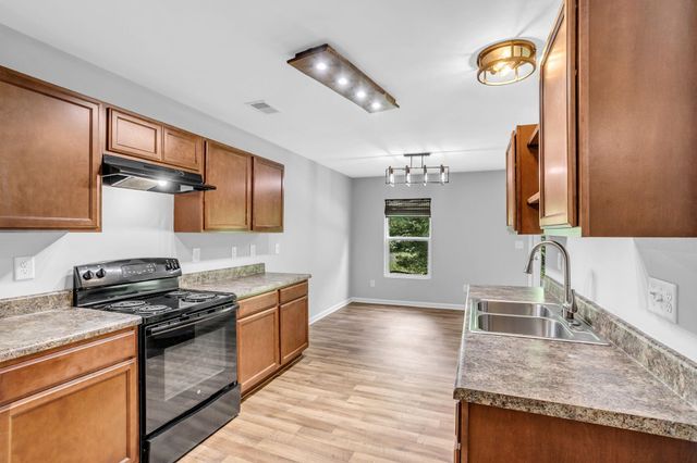 256 Cotton Creek Drive, Spartanburg, SC 29302