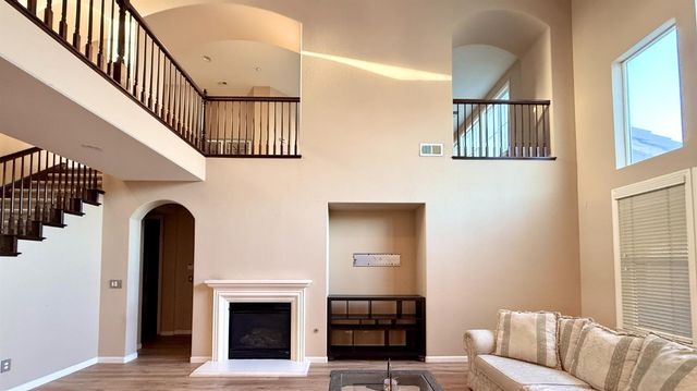 16206 Sand Bar Way, Lathrop, CA 95330