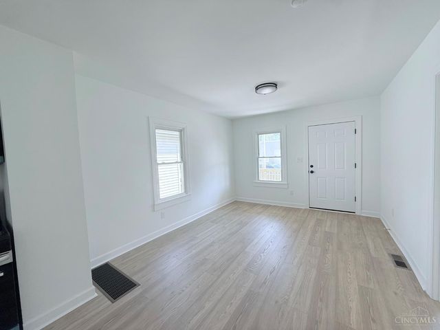 1034 Symmes Avenue, Hamilton, OH 45015