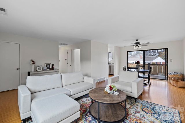 319 Greenville Highway 402, Brevard, NC 28712