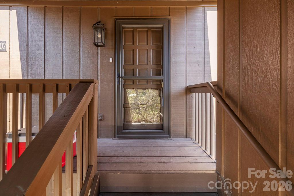 319 Greenville Highway 402, Brevard, NC 28712