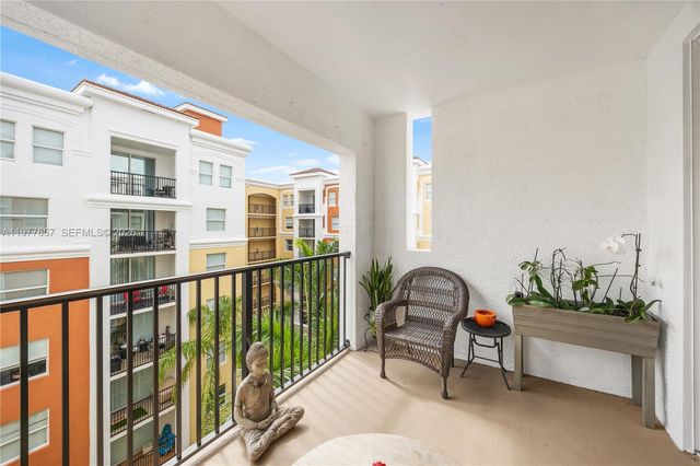 17100 N Bay Rd 1810, Sunny Isles Beach, FL 33160