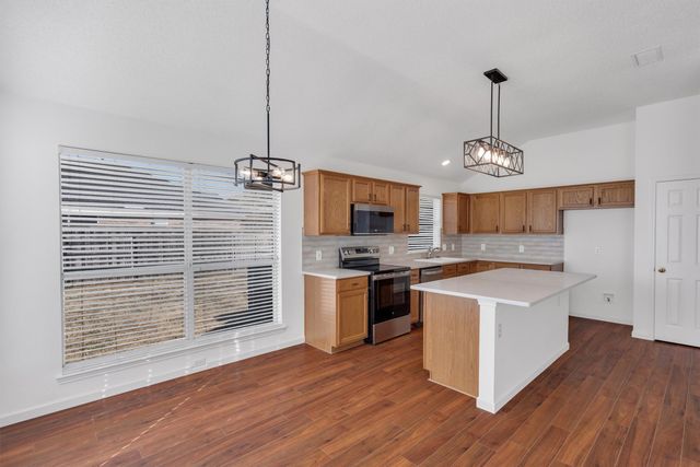 3204 Elmwood Drive, Mesquite, TX 75181