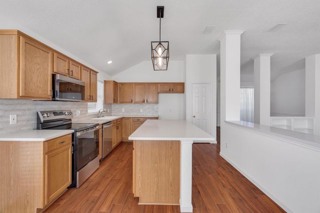 3204 Elmwood Drive, Mesquite, TX 75181