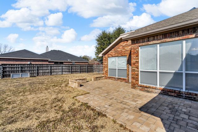 3204 Elmwood Drive, Mesquite, TX 75181