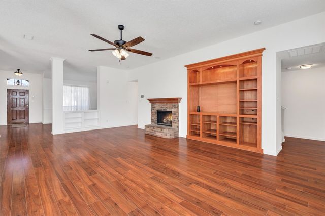 3204 Elmwood Drive, Mesquite, TX 75181