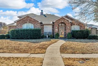 3204 Elmwood Drive, Mesquite, TX 75181