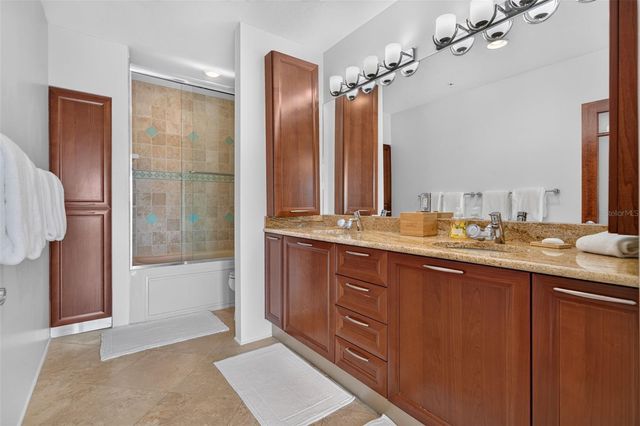 433 CENTRAL AVENUE, Sarasota, FL 34236