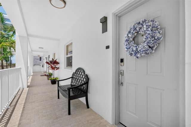 433 CENTRAL AVENUE, Sarasota, FL 34236