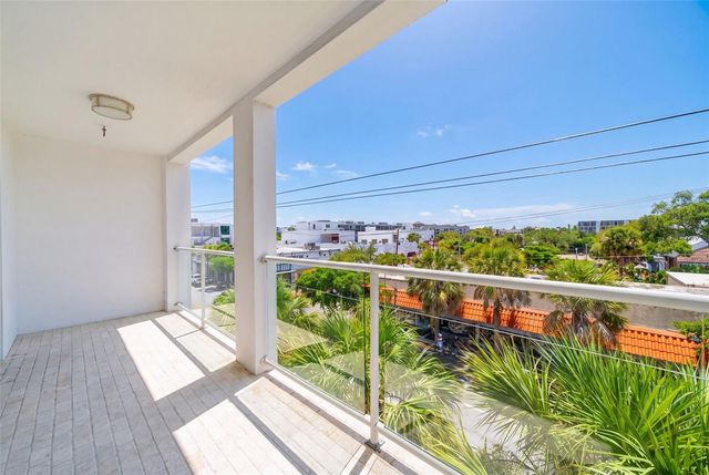 433 CENTRAL AVENUE, Sarasota, FL 34236