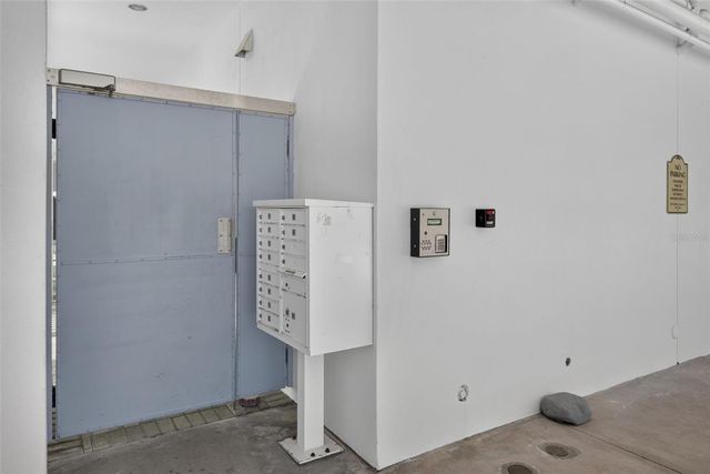 433 CENTRAL AVENUE, Sarasota, FL 34236