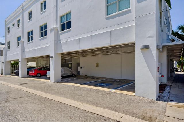 433 CENTRAL AVENUE, Sarasota, FL 34236