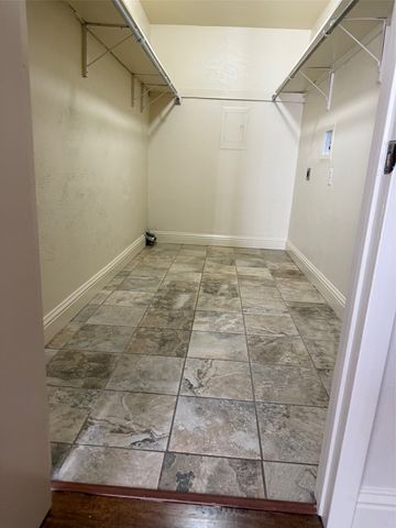 10440 High Hollows Drive 146, Dallas, TX 75230